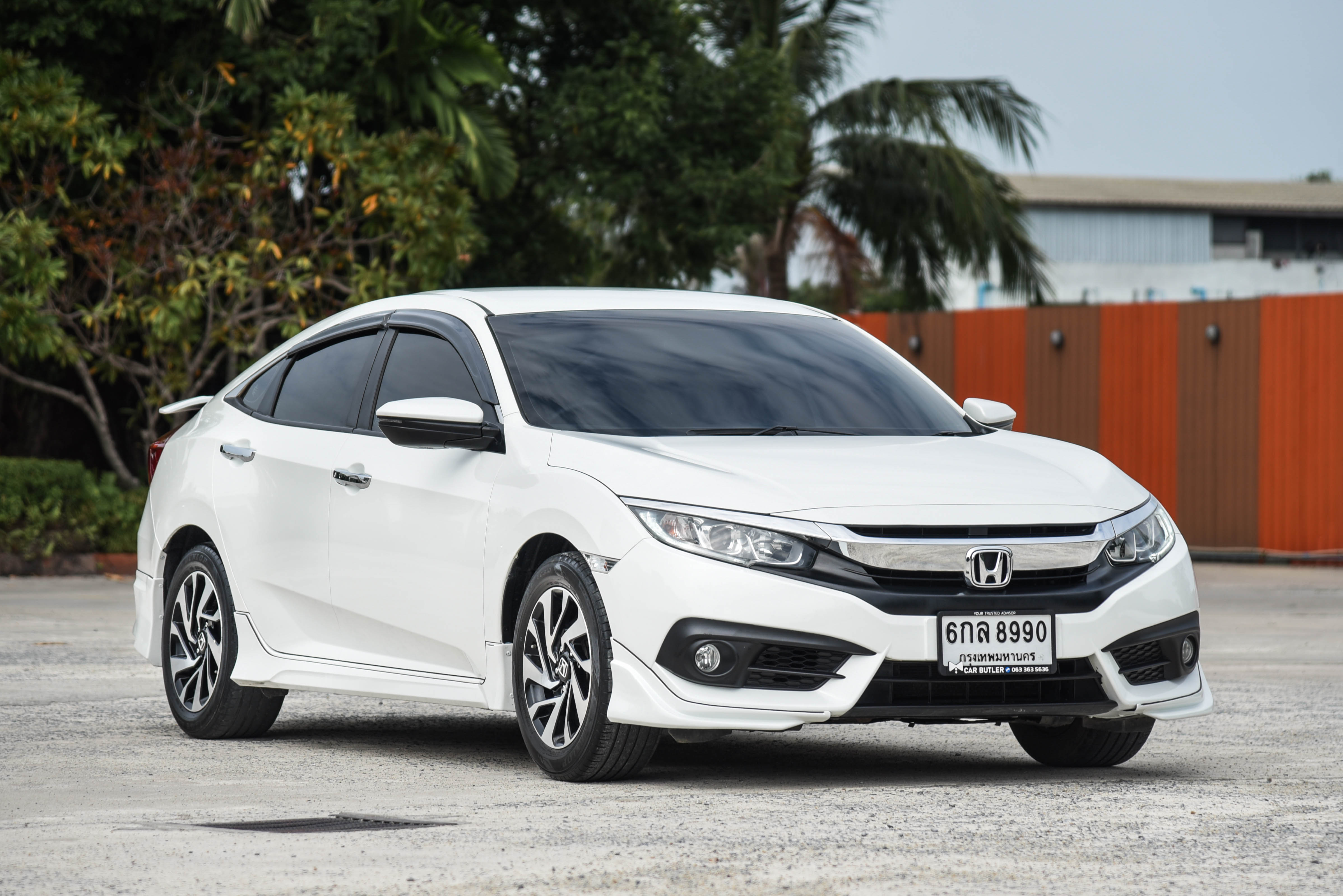 รูปภาพที่ 2 ของ HONDA CIVIC FC 1.8 EL AT 2017
