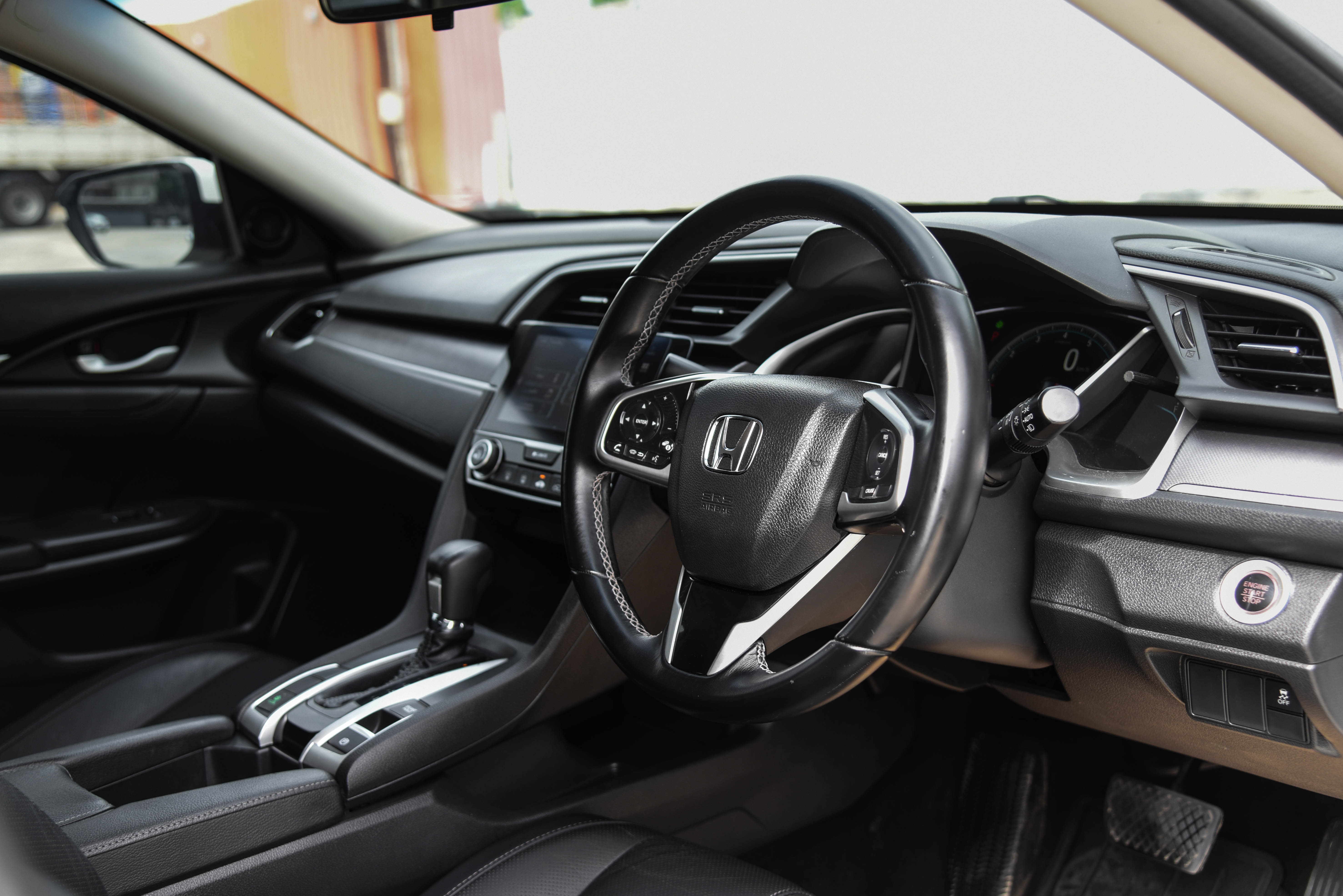 รูปภาพที่ 13 ของ HONDA CIVIC FC 1.8 EL AT 2017