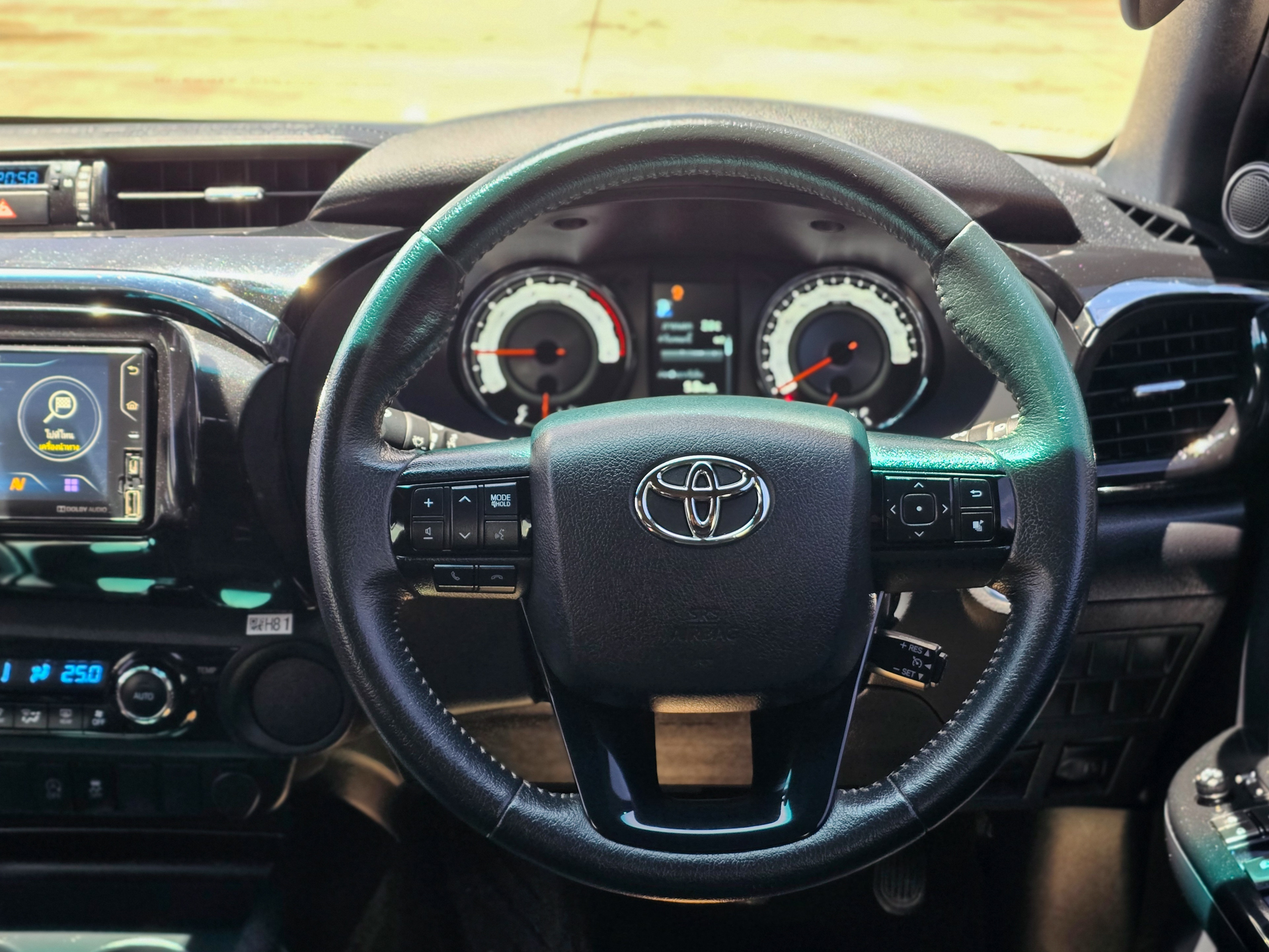 รูปภาพที่ 11 ของ TOYOTA REVO ROCCO 2.8 PRERUNNER AT ปี 2019