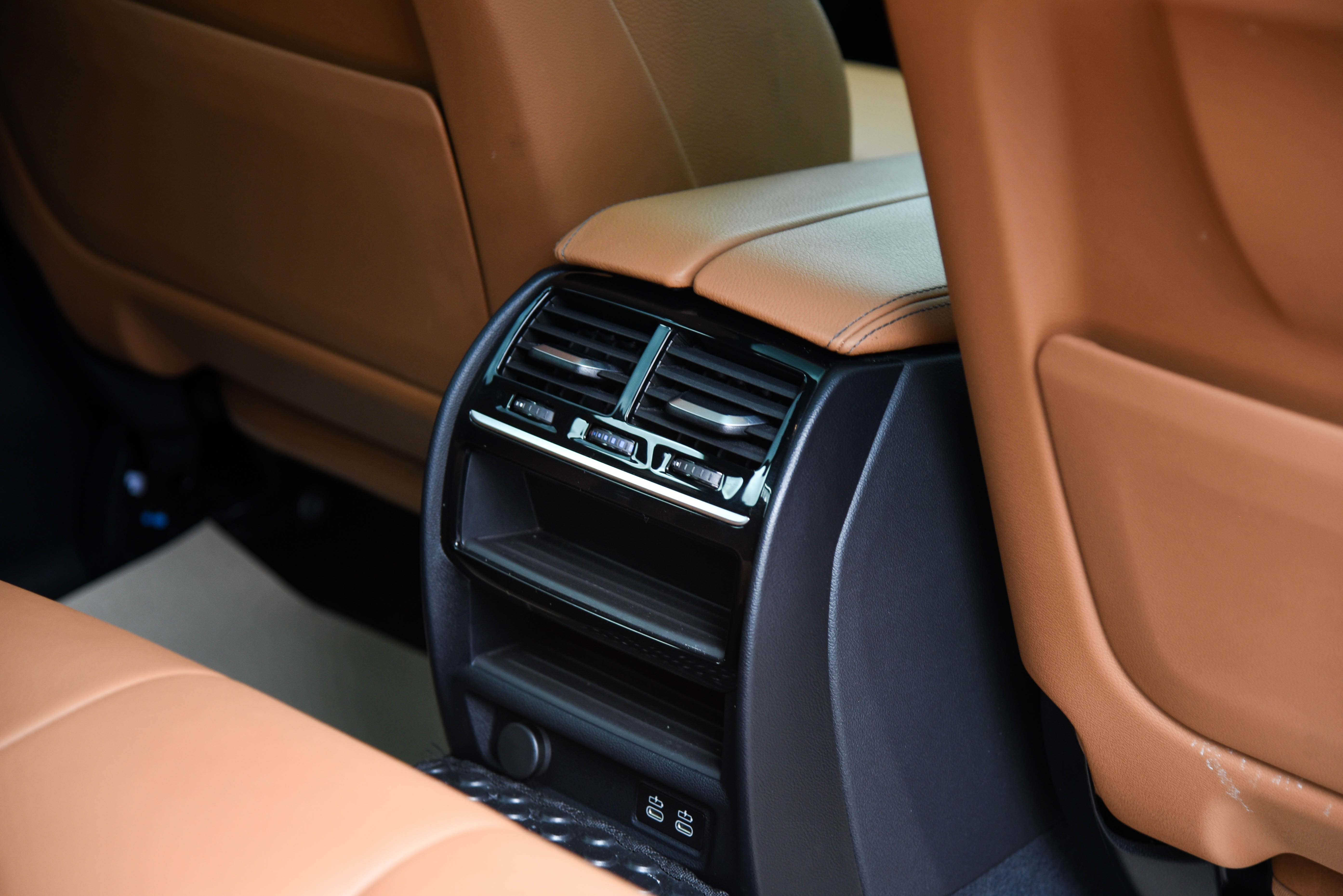 รูปภาพที่ 20 ของ BMW 530e  M Sport G30 AT 2019
